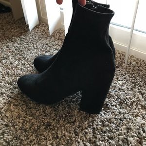 Black Steve Madden boots, new without box